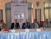 محافظة أسوان و6 جهات بحثية يناقشون حل أزمة المياه الجوفية بالمحافظة