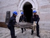  بالصور.. الخوذات الزرقاء الإيطالية فكرة جديدة لإنقاذ آثار سوريا والعراق