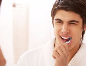 3 طرق طبيعية لتبييض الأسنان فى المنزل.. تعرف عليها