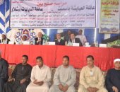 بالصور.. محافظة قنا ومدير الأمن يشهدان صلح "القودة" بين عائلتين بنقادة