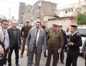 مدير أمن الدقهلية يتفقد الخدمات الأمنية بالكنائس