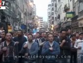 بالفيديو..أقباط الإسكندرية يصلون وسط حطام الحادث الإرهابى من أجل الشهداء