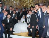 بالصور.. حسام البدري أول الحاضرين فى حفل زفاف مؤمن زكريا