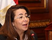 وزيرة التضامن توجه بتقديم سبل الرعاية لطفل المناديل الكفيف ومسن الإسكندرية 