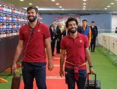 بالصور.. محمد صلاح يصل ملعب "الأولمبيكو" مع نجوم روما