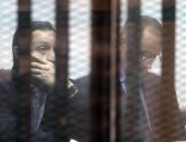 بالصور.. تأجيل محاكمة جمال وعلاء مبارك بقضية "التلاعب بالبورصة" لجلسة 18 أبريل