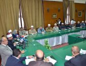 وزير الأوقاف يحذر من إقامة صلاة الجمعة بالزوايا والمصليات غير المصرح لها 