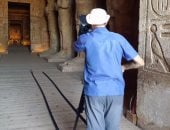 وفد إعلامى بريطانى ينتهى من تصوير برنامج وثائقى عن حضارة "أبوسمبل"