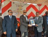 رئيس جامعة الإسكندرية يدعو الشباب لمواجهة المؤامرات التى تحاك بالوطن