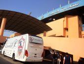 بالفيديو والصور..لاعبو الزمالك يتوجهون لملعب بتروسبورت رغم قرار "الجبلاية"