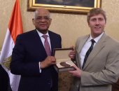 مستشار "ترامب" لرئيس البرلمان: تمسكت بزيارتى لمصر رغم مناشدات بتأجيلها