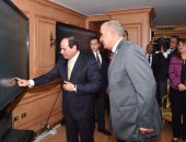 بالفيديو..رئيس التعبئة والإحصاء لـ"خالد صلاح" :الرئيس السيسى أدلى ببيانات أسرته