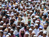 بالصور.. آلاف الاسلاميين يتظاهرون فى بنجلاديش ضد وضع تمثال يونانى بدكا