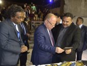 بالصور.. وزير الثقافة فى مهرجان الطبول: دليل المصريين على مواصلة الحياة الآمنة