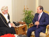 السيسي يؤكد حرص مصر على تطوير التعاون الثنائى مع عُمان فى مختلف المجالات