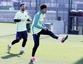 شاهد.. نيمار يشارك فى مران برشلونة الأخير قبل الكلاسيكو رغم الإيقاف