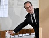 الرئيس الفرنسى يهنئ "ماكرون" بحصوله على أعلى نسب فى التصويت