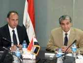 وزير البيئة ومحافظ الإسكندرية يناقشان وضع منظومة المخلفات