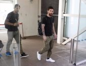 الكلاسيكو.. برشلونة يصل إلى مدريد استعدادا لمواجهة الريال