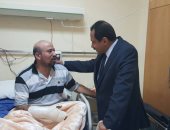 بالصور.. مدير أمن الإسكندرية يتفقد المصابين بمستشفى الشرطة