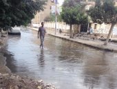 بالصور.. أهالى شارع النصر بالإسكندرية يستغيثون بسبب مياه الصرف الصحى