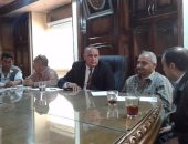 تنفيذى "نخل" بشمال سيناء يشيد بدور الجيش والشرطة ويقدم التحية للشهداء