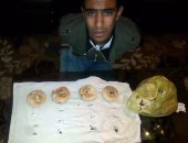 ضبط شخص حاول تهريب 12 قطعة حشيش لسجين بقسم شرطة بالسويس