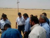 بالصور.. وزير الآثار يتفقد المواقع الأثرية بالواحات البحرية