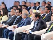 الرئيس السيسي: ندرس فكرة عقد مؤتمر دولى لشباب الدول الإفريقية والمرأة