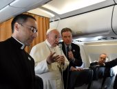 بالصور..بابا الفاتيكان: زيارتى للقاهرة رسالة "أخوة" والدعوة جاءت من السيسى