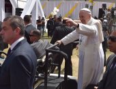 ننشر صور وصول بابا الفاتيكان استاد الدفاع الجوى