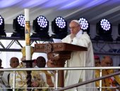 بالفيديو والصور.. البابا فرانسيس للمصريين فى القداس الإلهى: " السلام عليكم "