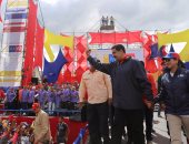 بالصور.. الرئيس الفنزويلى يدعو لصياغة دستور جديد وسط حشود من أنصارة
