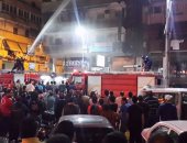 بالفيديو والصور.. الحماية المدنية تنقذ أسرة بحريق عقار سكني في بورسعيد
