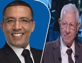 مكرم محمد أحمد لـ"خالد صلاح": أقوم بمهام وزير الإعلام وأشياء أخرى.. ويؤكد: أنا مش شرابة خرج وقرارات الوطنية للصحافة بمشورتى.. وصفوت الشريف من أنشط وزراء الإعلام وأكثرهم إنجازًا.. ومشكلة مبارك كانت "عدم التغيير"