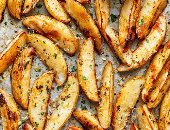 طريقة عمل شرائح البطاطس بالجبن البارميزان