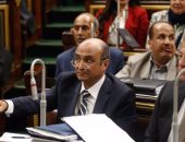 البرلمان يوافق على منح رئيس الحكومة سلطة إصدار لائحة قانون الاستثمار