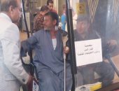 بالصور.. تشغيل عربات جولف لأول مرة بمحطة مصر لنقل المعاقين وكبار السن