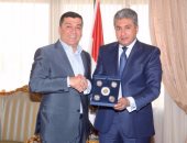 بالصور.. وزير الطيران يستقبل رئيس شركة طيران الشرق الأوسط اللبنانية