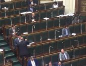 بالصور ..المقاعد الخاوية تتصدر المشهد في وجود وزير التنمية المحلية بالبرلمان