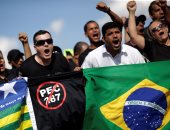 بالصور.. تظاهرات لحراس السجون بالبرازيل احتجاجا على قانون المعاشات التقاعدية