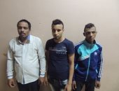 القبض على 3 أشخاص لتهريبهم 50 طن مواد بترولية مدعمة بمنطقة السلام