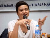 علا الشافعى: قيل لنا فى التسعينيات "شعوركن العارية سبب الزلزال"