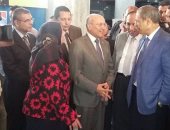 العصار خلال افتتاحه معرض "الصحفيين":نعتز بدوركم فى ظل الظروف التى تمر بها مصر