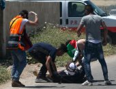 بالصور.. استشهاد شاب فلسطينى برصاص الاحتلال فى مواجهات عنيفة برام الله