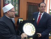 مفتى الجمهورية يصل المنصورة.. ويؤكد "الدقهلية بخير ما دام علماؤها بخير"