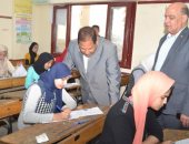 بالفيديو..محافظ الغربية يتفقد لجان امتحانات الشهادة الإعدادية داخل عدد من المدارس