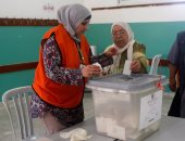 بالصور.. إقبال على مراكز الاقتراع بالضفة الغربية لانتخاب الهيئات البلدية