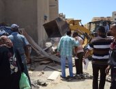 بالصور .. تنفيذا لتكليفات الرئيس .. إزالة 26 حالة تعدى على أراضى الدولة بالسويس