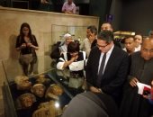 بالفيديو والصور.. وزير الآثار يشهد معرض مقتنيات أثرية بمتحف الأقصر 